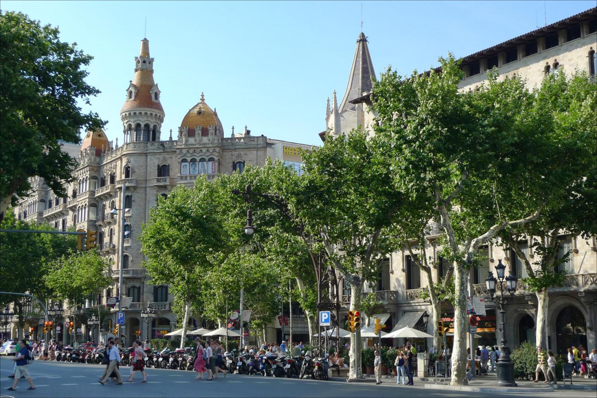 New Flat In The Center-eixample Passeig De Gracia Appartement